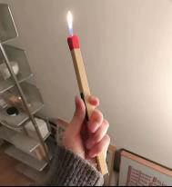 ولاعة غاز شكل عود كبريت